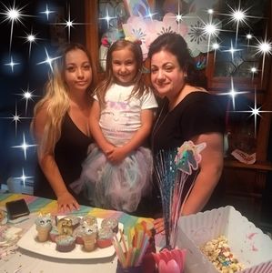 Meet your Posher, Toni